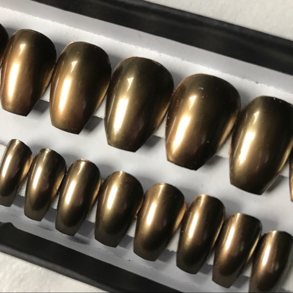 Liquid Gold Chrome Coffin Press On Nails
